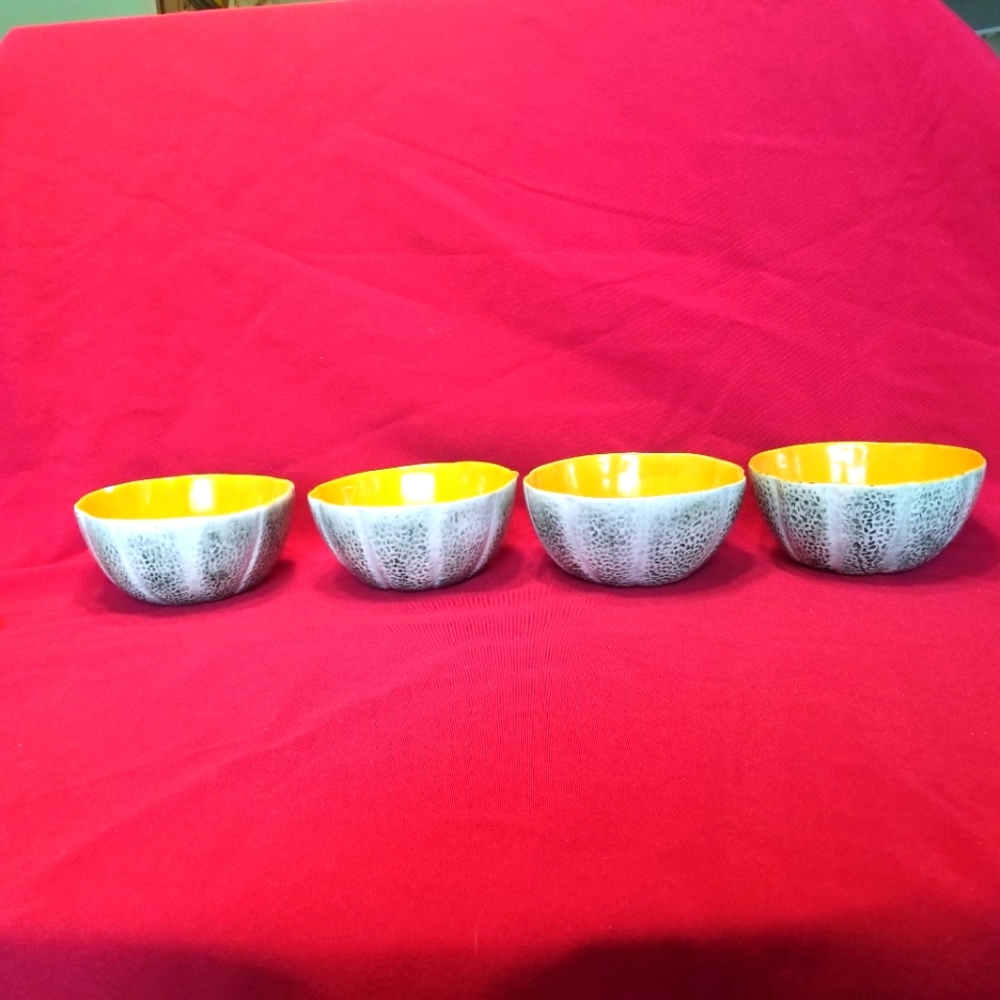 Bowls - w/cantalope design